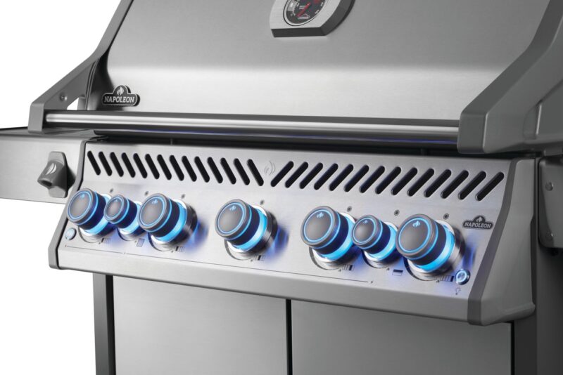Rogue PRO-S 625 Natural Gas Grill w/ Infrared Side & Rear Burners, Sainless